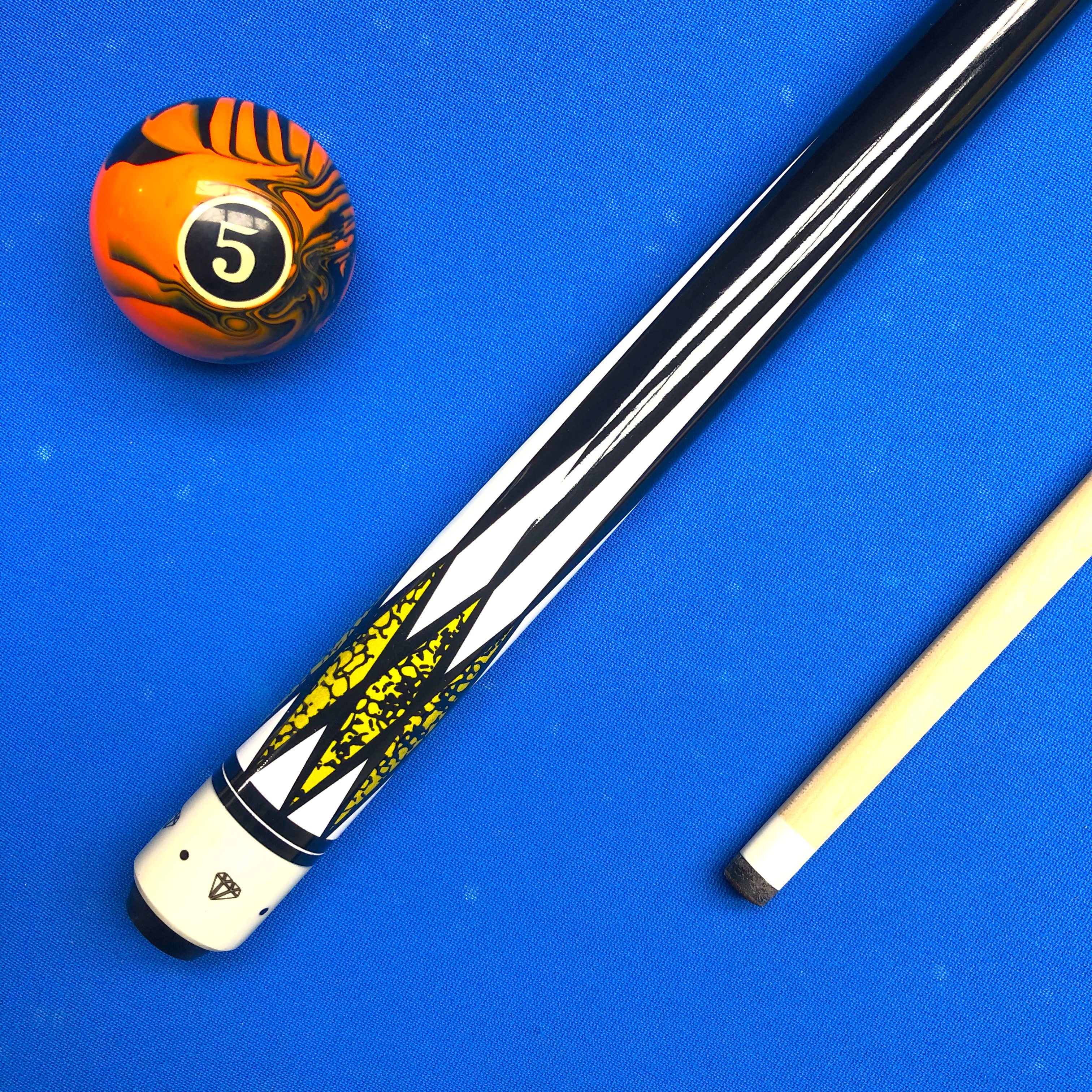 Centerpiece Stick - 12.5mm Tip Maple Pool Cue with