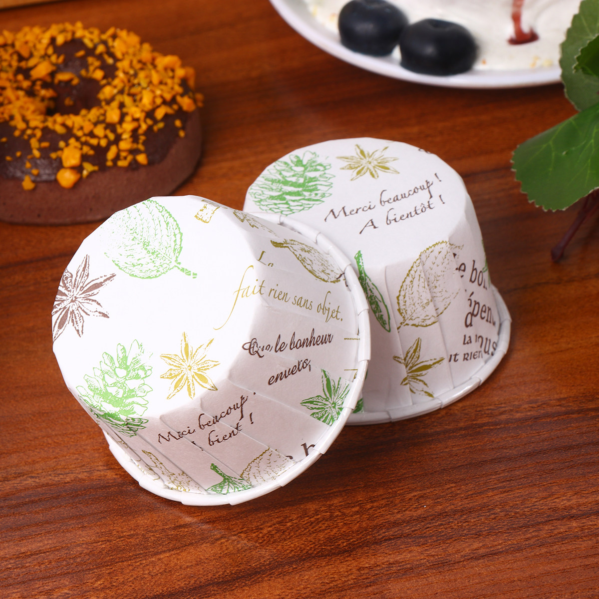 50Pcs Disposable Muffin Boxes  - Plastic Cup 50Pcs のレビューと価格