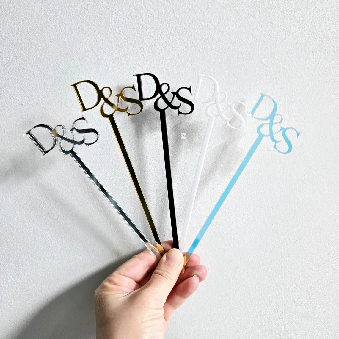 Laser Cut Personalized Wedding - Centerpiece Stick のレビューと価格