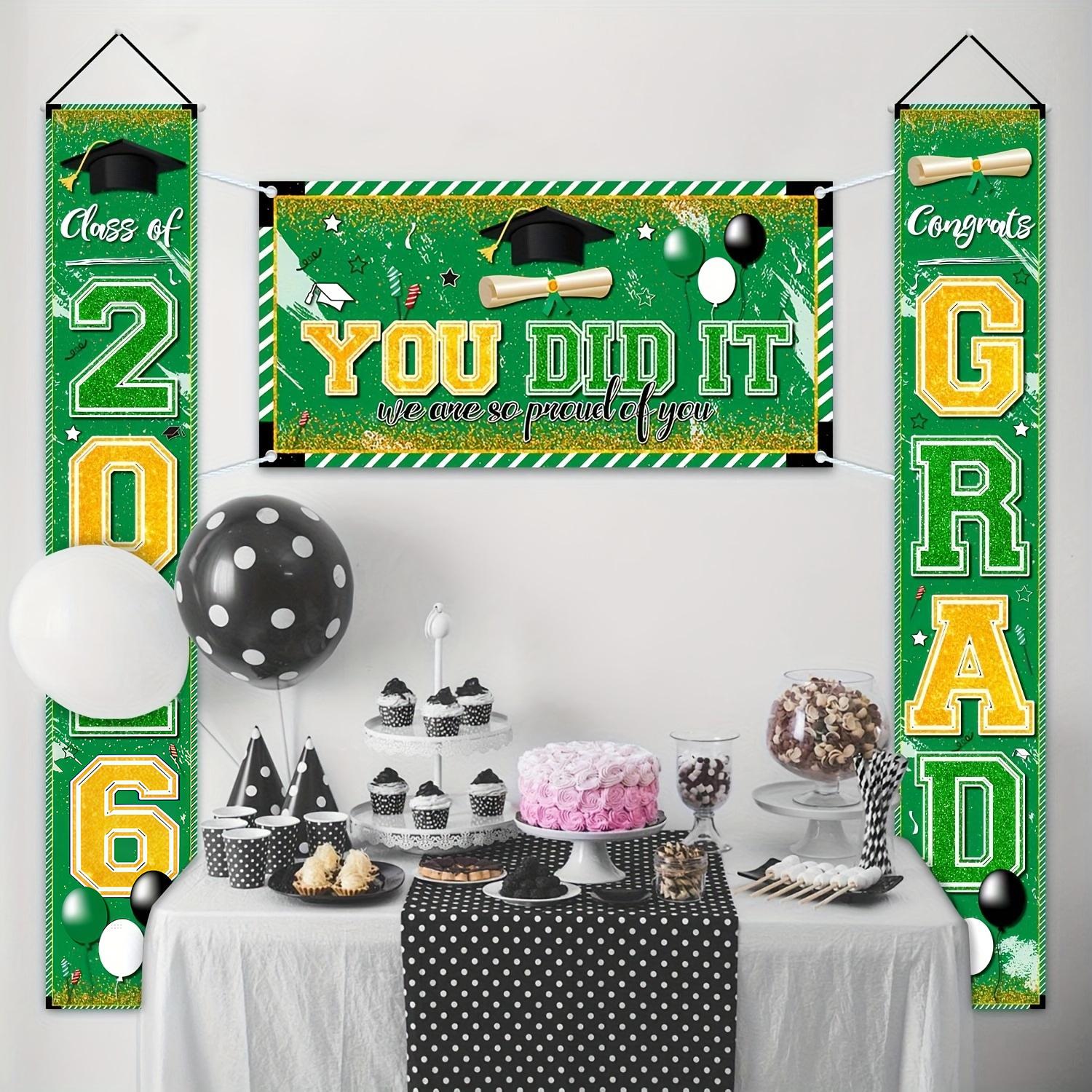 Congrat Class of 2026 Graduati - Party Banner Gold のレビューと価格
